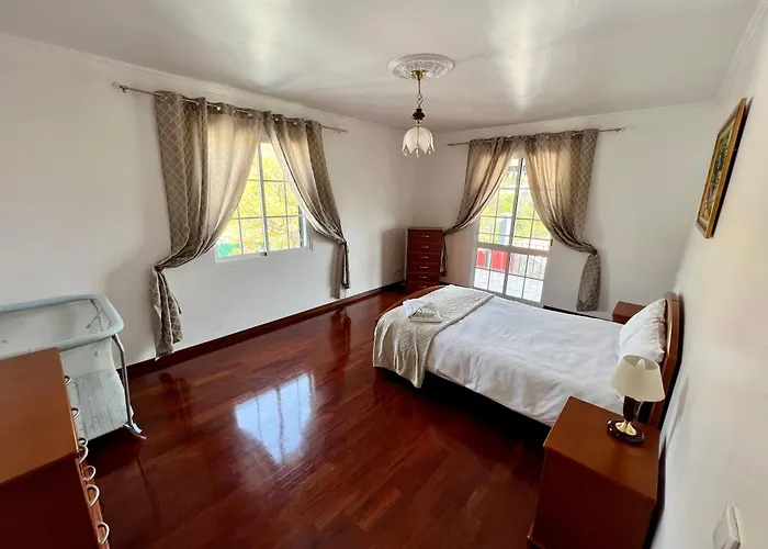 ヴィラ Classic Tranquil Madeiran 4-bedroom