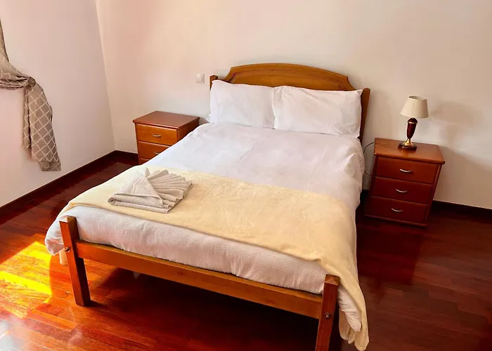 Classic Tranquil Madeiran 4-bedroom