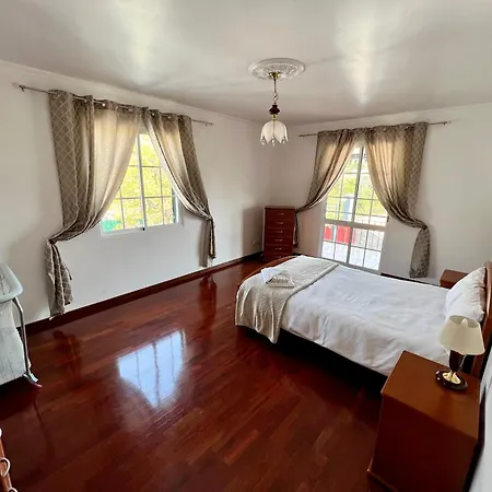 빌라 Classic Tranquil Madeiran 4-bedroom