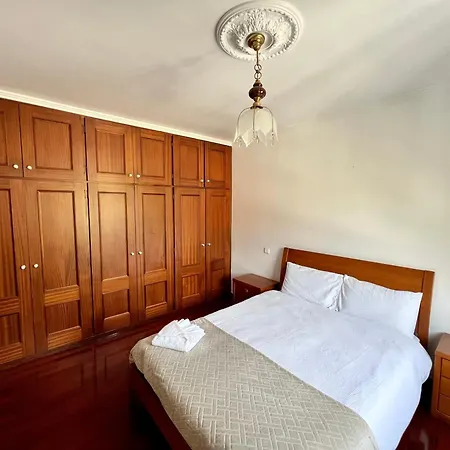 Classic Tranquil Madeiran 4-bedroom