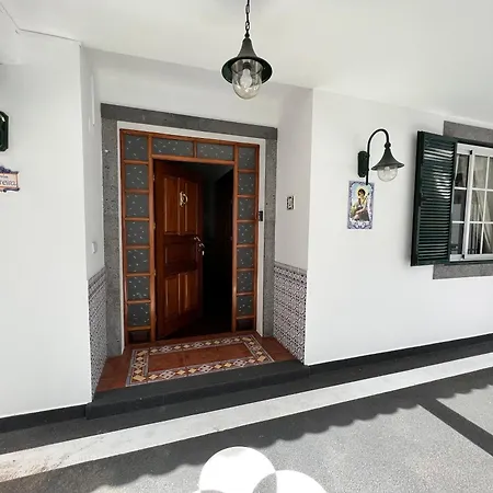 빌라 Classic Tranquil Madeiran 4-bedroom 푼샬