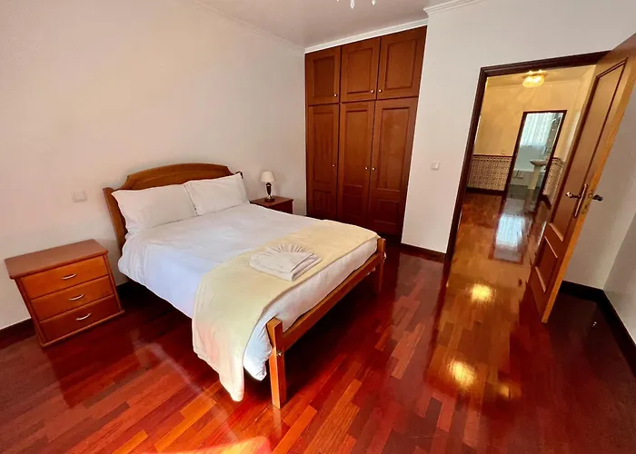 Classic Tranquil Madeiran 4-bedroom