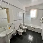 Вилла Classic Tranquil Madeiran 4-bedroom